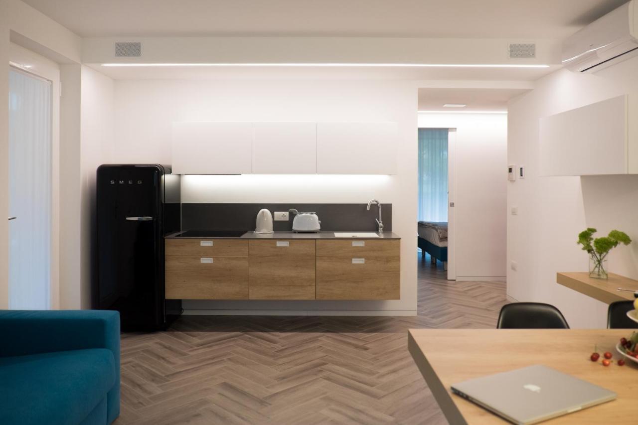 Ferienwohnung Terrazze Dei Tigli Riva del Garda Exterior foto